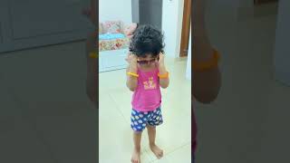 Ye bhi loose ho gaya😎@nivikavlogs #cutebaby #sunglasseslover