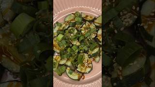 Жареные огурцы с зелёным луком / Fried cucumber with green onions #food #cooking #recipe #еда