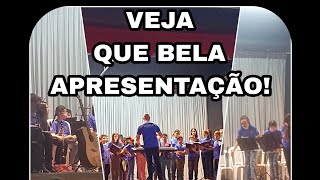 APRESENTAÇÃO DE AULA DE MÚSICA//CORAL E FLAUTA TRANSVERSAL