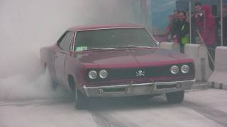 1969 Dodge Coronet Burn Out