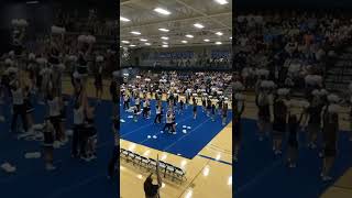 Sights and sounds from the Homecoming pep rally 🐝🐝