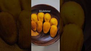 Madeleine (mini) 🇫🇷 #shorts #frenchdessert #dessert #madeleines #petite #france