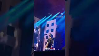 Airbag . Pato en Vélez  con No te va a gustar.