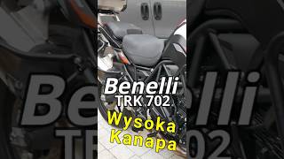 Benelli TRK 702, wysoka komfortowa kanapa motocyklowa, siedzenie dopasowane do kierowcy,