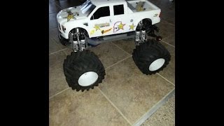 EMAXX WITH CLOD WHEELS 2200KV FLUX BRUSHLESS MONSTER!!!!!!!!!!!!!!!!!!!!