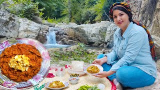 Mirzaghasemi|Delicious and famous food with eggplant|میرزا قاسمی|Cooking in nature|آموزش میرزا قاسمی