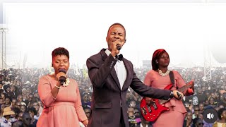 Heavenly Praise & Worship (Must Listen) with Min Sam