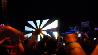 DJ Aero & Tommy Lee - W/ Sofi - Bring Out The Devil -  9/17/11 -  HD