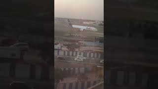 FedEx Boeing 777-F at Delhi Airport #shorts #plane #flight #video #delhiairport #airplane