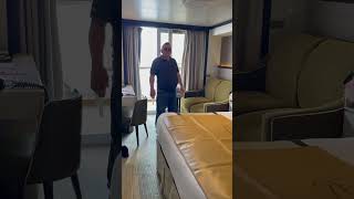 Britannia Cruise Ship Cabin Tour #shortvideos #cruiseship #cruise #cabintour #cruiselife #britannia