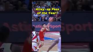 RJ ABARRIENTOS HALF COURT ALLEY-OP PASS TO JAPETH AGUILAR! #nsd #brgyginebra #gilaspilipinas