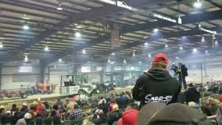 Indoor tractor pull at eaton ohio