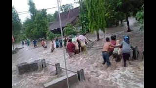 BENCANA MADIUN ..Dampak banjir ,Ratusan warga Desa Terisolir