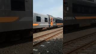 Kereta Api Argo Parahyangan + Panoramic #shorts #shortsvideo #keretaapi #youtubeshorts