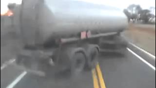 Crazy Tank Truck Driver Drifting 18 wheelers