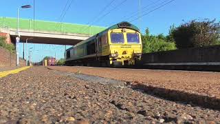 **LEGEND 10 TONE** 66517 arrives into Stowmarket on 4E64: 28/06/2018