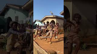 Jamaican Vibes Mum and Sisters that can dance #shortsafrica #dance #shortsviral #dancechallenge