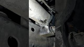 ✅NISSAN PATROL 2016 MODEL NOISE WHILE TURNING RIGHT DUE TO ◀️POWER STEERING BUSHING DAMaGE. #short