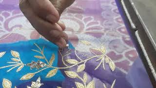 filling of sequins in a leaf