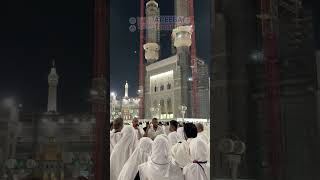 Arbaz Bhai Bagwan,the owner of Areeba Tourism, is guiding Haji pilgrims during Umrah.#areebatourism