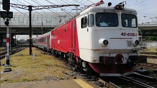 EA 318 soseste in Gara Bucuresti Nord cu trenul IR 1993 (Mangalia - Bucuresti - Craiova)