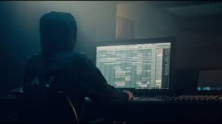 Alan Walker & Sasha Alex Sloan - Hero