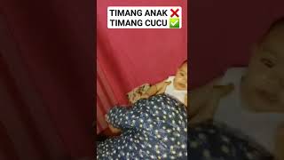 Kakek Muda Timang CUCU