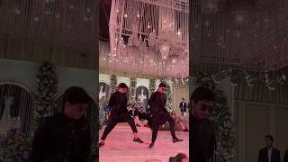 Boys ka Shaadi ma dance #shorts #dance #weddingdance #boys