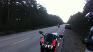 R1 2002, R1 2003, GSXR 600 2002 flyby