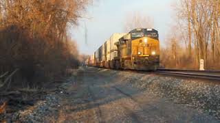 Westbound CSX intermodal I003 with GE locomotives at sunset