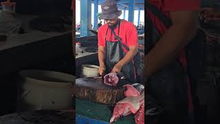 skill potong ikan abang fadil begitu lihai 😍