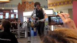 Ermal Meta - Piccola Anima (live) - InStore Catania 2017