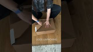 UGGS UNPACKING