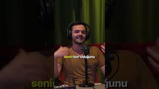 Kim olduğunu unutmak