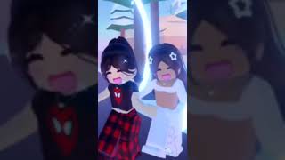 its too cold | #shorts #roblox #edit | w irl friend!