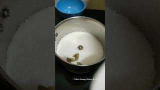 Quick Rava Laddu Recipe in 10 Mins | Krishna Jayanthi Special Sweet #shorts #shortsfeed #ravaladdu