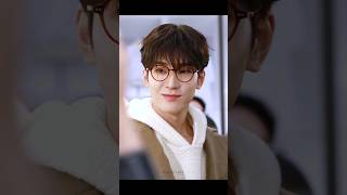 I'm fragile... #wonwoo X #LoroPiana pop-up event