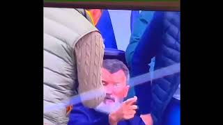 IF LOOKS CUD KILL - ROY KEANE GIVES A BOLLOCKING TO FAN WHO DARED ASK HIM FOR AN AUTOGRAPHY