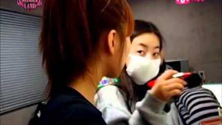 Sunmi Sohee (MiSo) moment - Sunmi likes drawing Sohee # 2