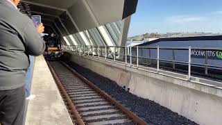 K  class and tait arriving at  Mernda￼