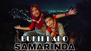 Destinasi Objek Wisata Bukit Dabo Spot fhoto dan Pemandangan Kota Samarinda Pada Malam Hari