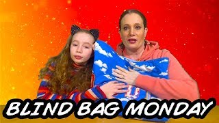 Blind Bag Monday - Episode 229