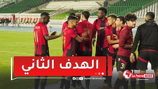 بعد العودة للفار.. #إتحاد_العاصمة يسجل الهدف الثاني في شباك الساورة من توقيع #بلقاسمي 🔥🖤❤️