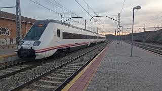 Renfe Media Distancia 598 destino Soria(Medinaceli) entrando en Sigüenza