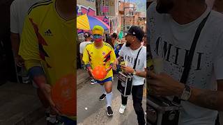 La gente reacciona a mi Oufit #colombia #copaamerica #viral #shorts  #medellin