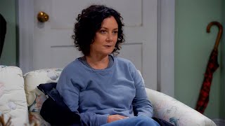 FEW Reasons WHY The Conners Season 6 Changes How You See Darlene's Roseanne Story In Episo...