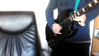 Playing guitar to APHEX TWIN