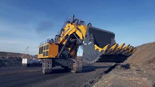 Behold the Giant: The World’s Biggest Bucket Excavator | Mega Machines #largestexcavator