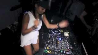 Nakadia @ GLOW Bangkok 01.03.2013 (ดีเจ นาคาเดีย)