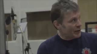 Iron Maiden - Bruce Dickinson singing in the studio